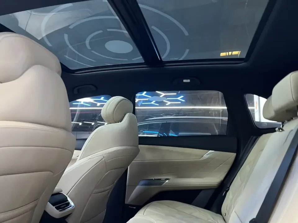 Changan CS75PLUS Changan CS75 PLUS 2025 The fourth generation 1.5T new Blue Whale smart flagship model 2024 — thumbnail 5