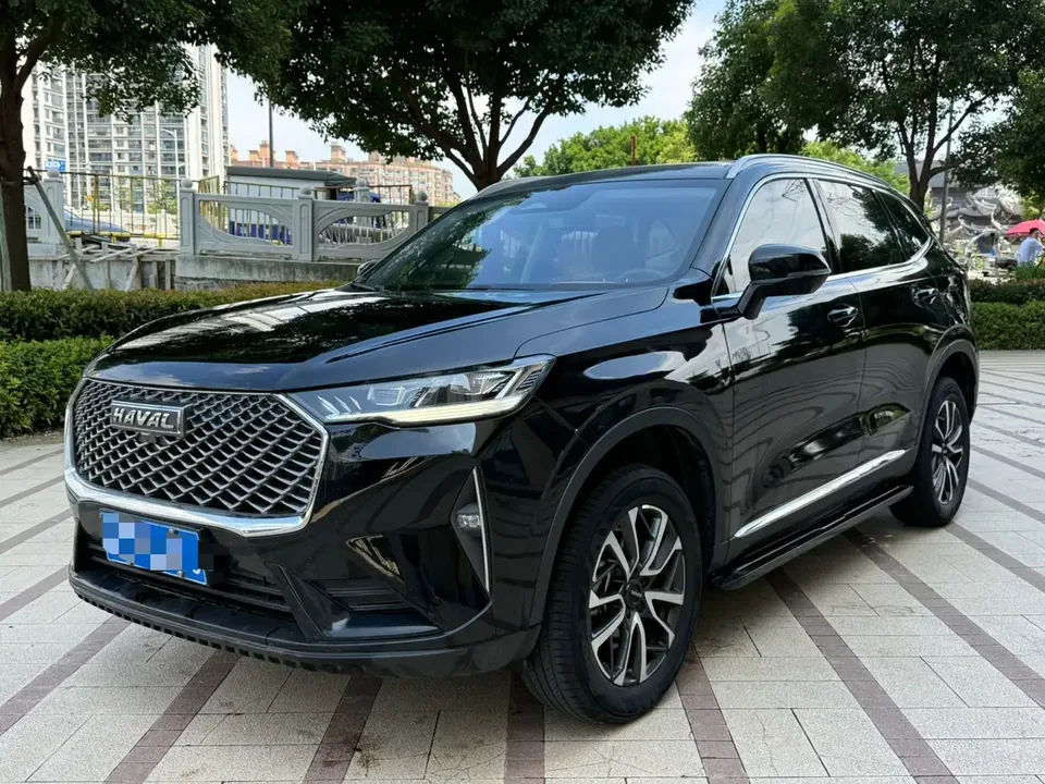 Haval H6 Haval H6 2022 Third generation 1.5T automatic two-wheel drive Plus 2023 — photo 1, buy with delivery to Moscow