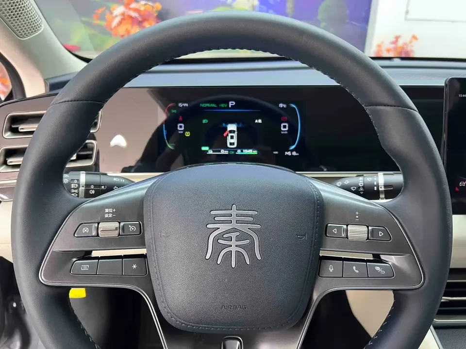 BYD Qin L DM Qin L DM 2024 DM-i 80KM Leading Type 2024 — thumbnail 3
