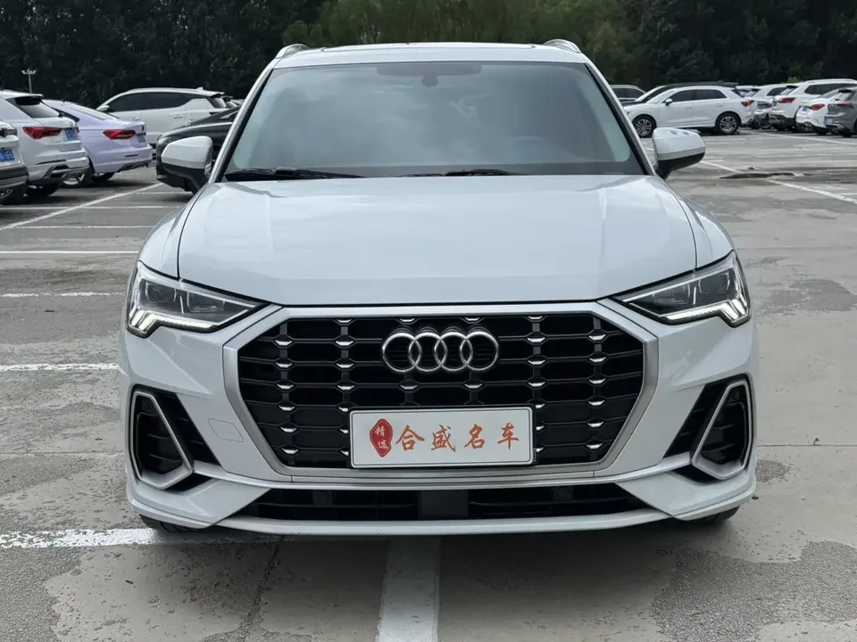 Audi Q3 Audi Q3 2022 35 TFSI Stylish Dynamic 2022 — photo 1, buy with delivery to Moscow