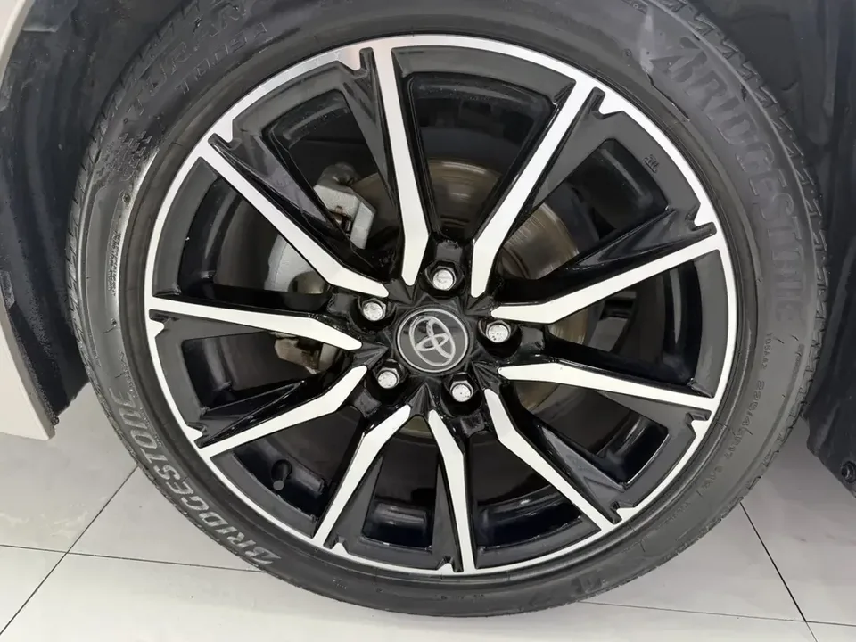 Toyota Levin Lei Ling 2023 185T Sports Edition 2023 — thumbnail 3