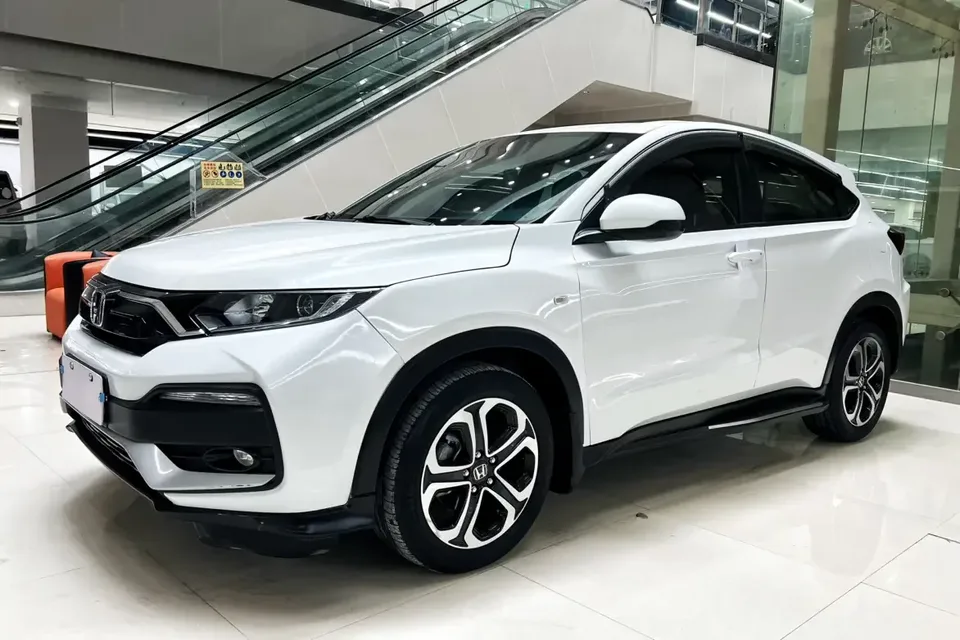 Honda WR-V HondaXR-V 2021 1.5L CVT Classic Edition 2022 — photo 1, buy with delivery to Moscow