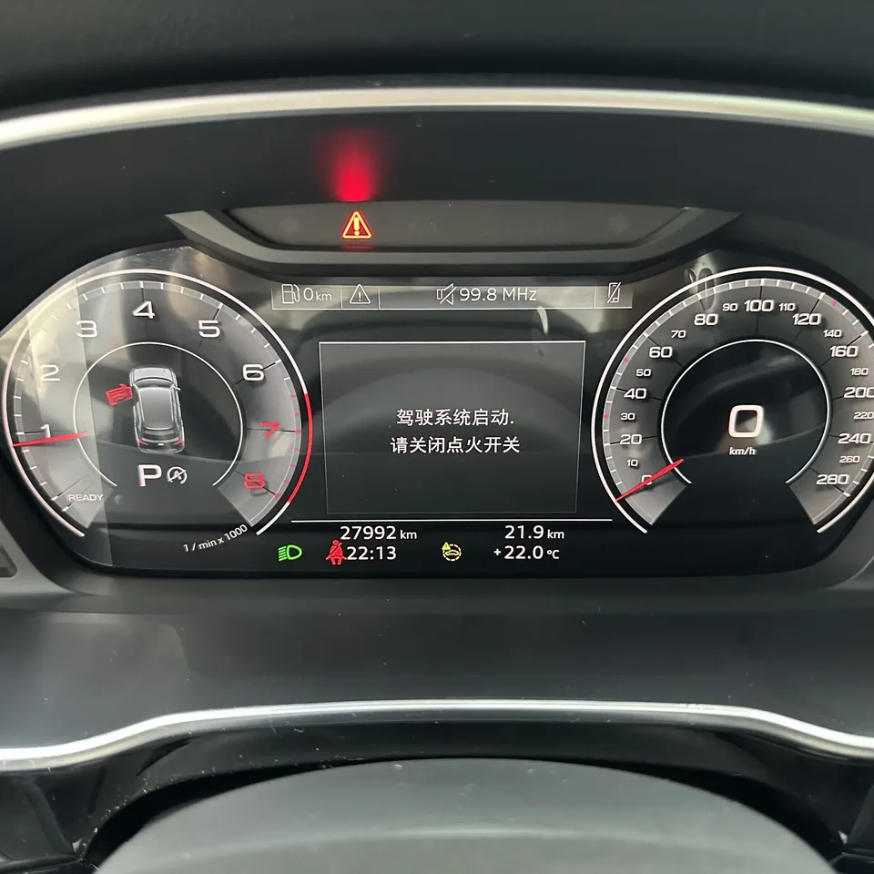 Audi Q3 Audi Q3 2022 35 TFSI Stylish Dynamic 2022 — thumbnail 4