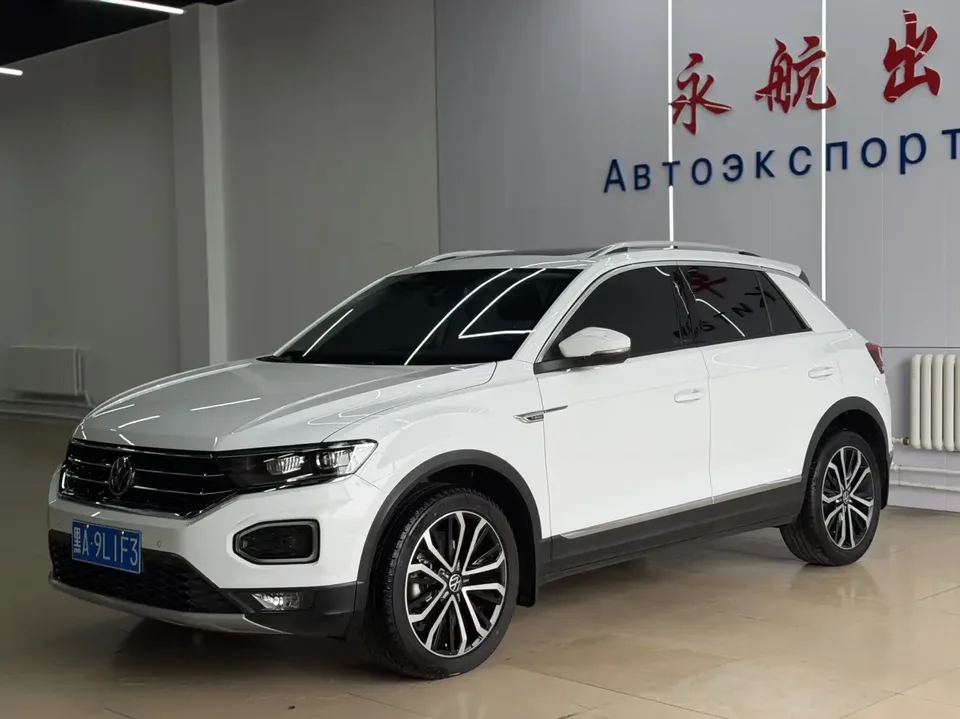 Volkswagen T-Roc TANG 2022 280TSI DSG 2WD Comfort PLUS 2023 — photo 1, buy with delivery to Moscow