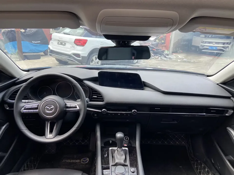Mazda Axela Mazda3 Angkesela 2022 2.0L Automatic Premium Edition 2022 — thumbnail 5