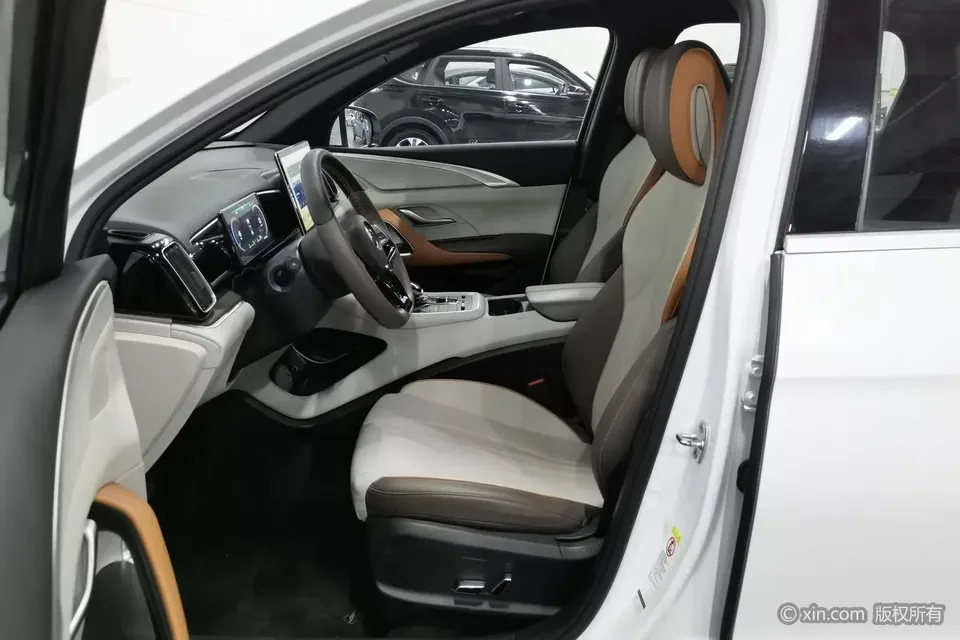 BYD Song Pro DM Song Pro DM 2023 DM-i Champion Edition 110km Overtaking Type 2023 — thumbnail 5