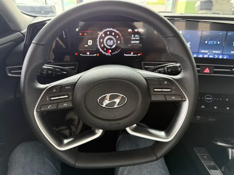 Hyundai Elantra Elantra 2021 1.5L CVT GLX Elite Edition 2022 — thumbnail 4