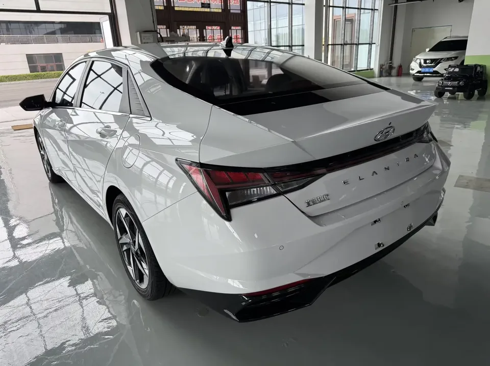 Hyundai Elantra Elantra 2021 1.5L CVT GLX Elite Edition 2022 — thumbnail 5