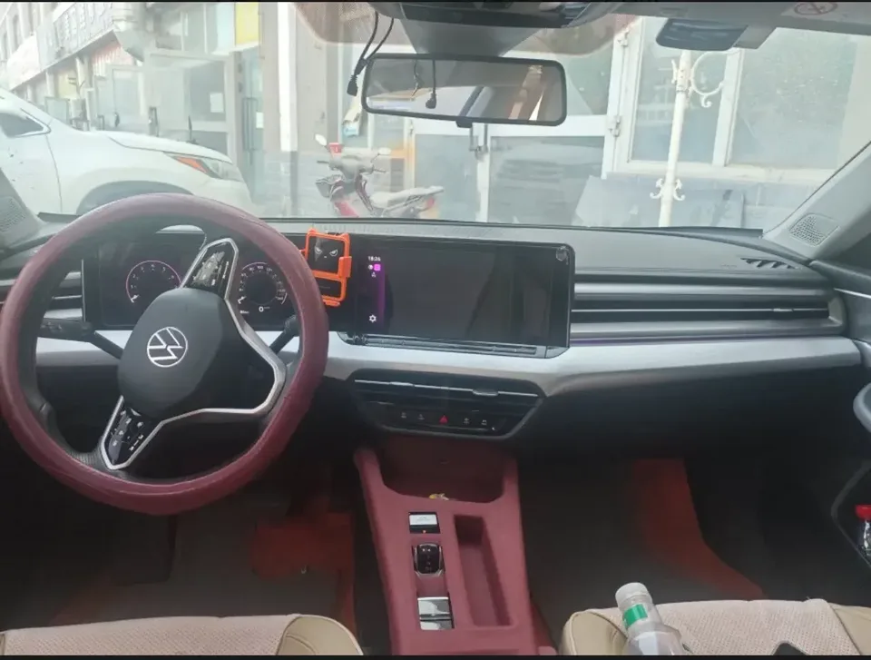 Volkswagen Lamando Lingdu 2022 Lingdu L 280TSI DSG Cool Edition 2022 — thumbnail 5