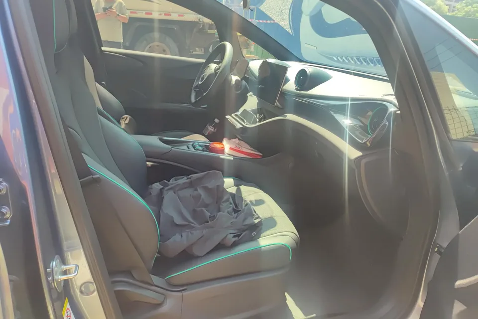 BYD Dolphin dolphin 2025 420KM Vitality Edition 2025 — thumbnail 3
