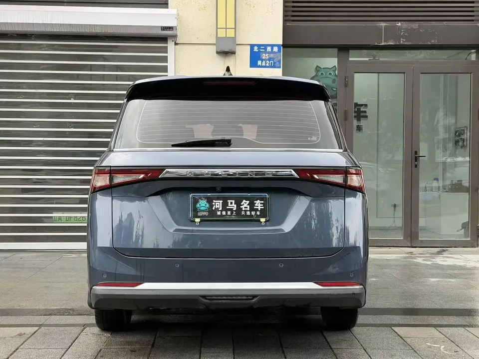 Wuling Jiachen Wuling Jiachen 2022 1.5T CVT Premium Flagship Model 2023 — thumbnail 2