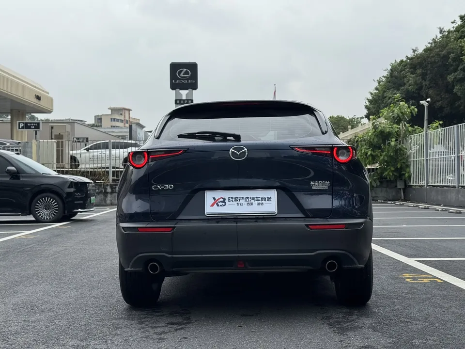 Mazda CX-30 Mazda CX-30 2022 2.0L Automatic Elegant Edition 2024 — thumbnail 2