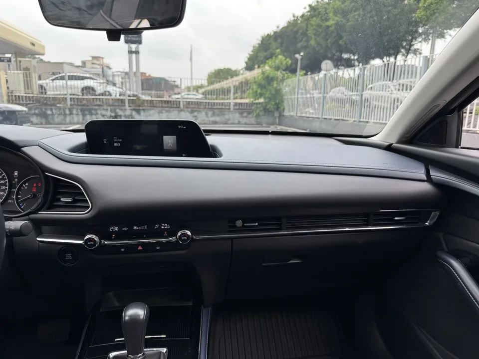 Mazda CX-30 Mazda CX-30 2022 2.0L Automatic Elegant Edition 2024 — thumbnail 3
