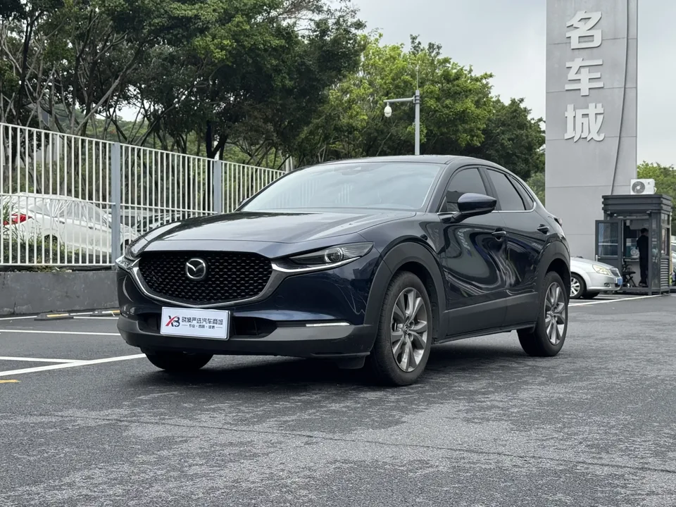 Mazda CX-30 Mazda CX-30 2022 2.0L Automatic Elegant Edition 2024 — photo 1, buy with delivery to Moscow