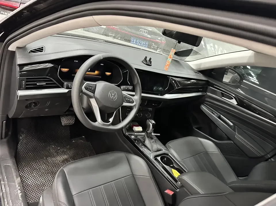 Volkswagen Passat Passat 2025 280TSI Business Edition 2025 — thumbnail 5
