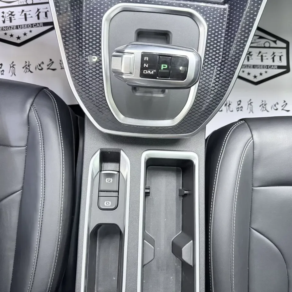 Haval M6 Haval M6 2021 PLUS 1.5T DCT Luxury Intelligent Connection 2022 — thumbnail 3