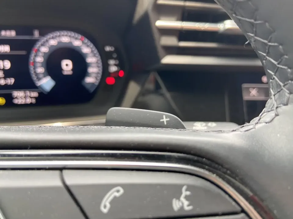 Audi A3 Audi A3 2023 A3L Limousine 35 TFSI facelift: progressive sports model 2023 — миниатюра 3
