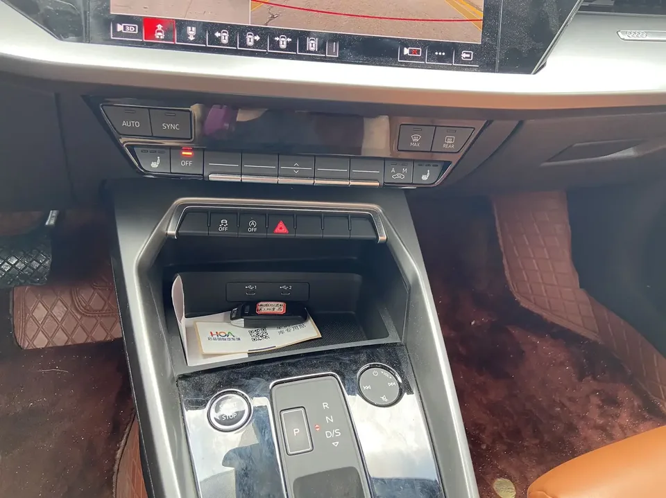 Audi A3 Audi A3 2023 A3L Limousine 35 TFSI facelift: progressive sports model 2023 — миниатюра 5