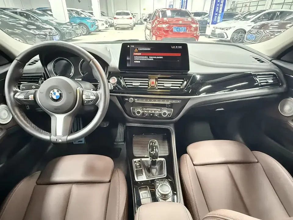 BMW 1 Series BMW 1 Series 2021 120i M Sport Night Edition 2022 — thumbnail 4