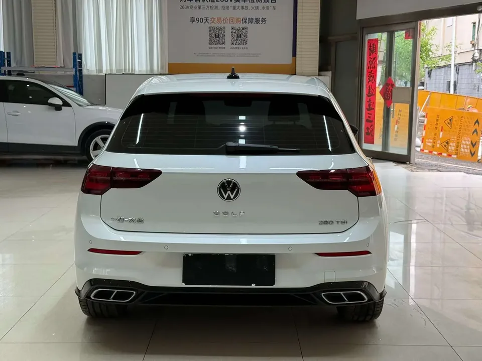 Volkswagen Golf golf 2021 280TSI DSG R-Line 2022 — thumbnail 2