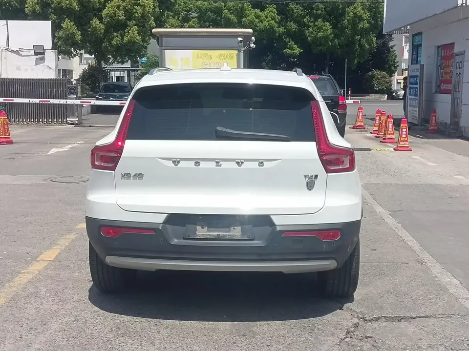Volvo XC40 Volvo XC40 (imported) 2019 T4 2024 — thumbnail 5