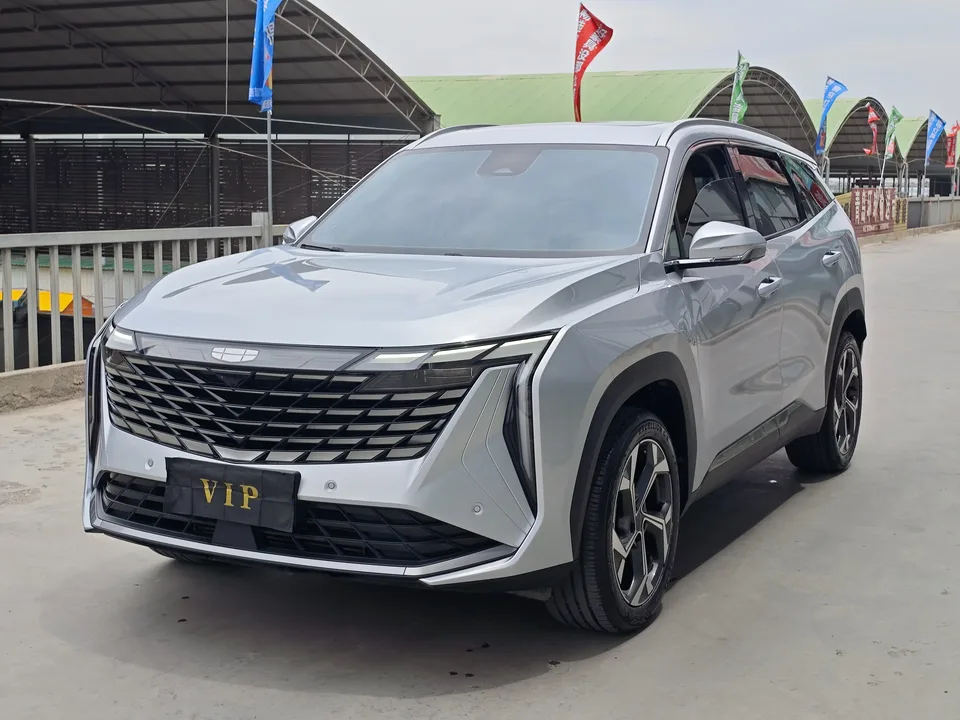 Geely Atlas L Boyue L 2023 1.5TD DCT Premium 2023 — photo 1, buy with delivery to Moscow