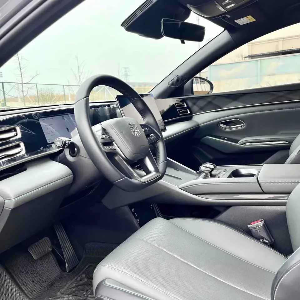 BYD Qin L DM Qin L DM 2025 Intelligent Driving Edition DM-i 80KM Leading Edition 2025 — thumbnail 5
