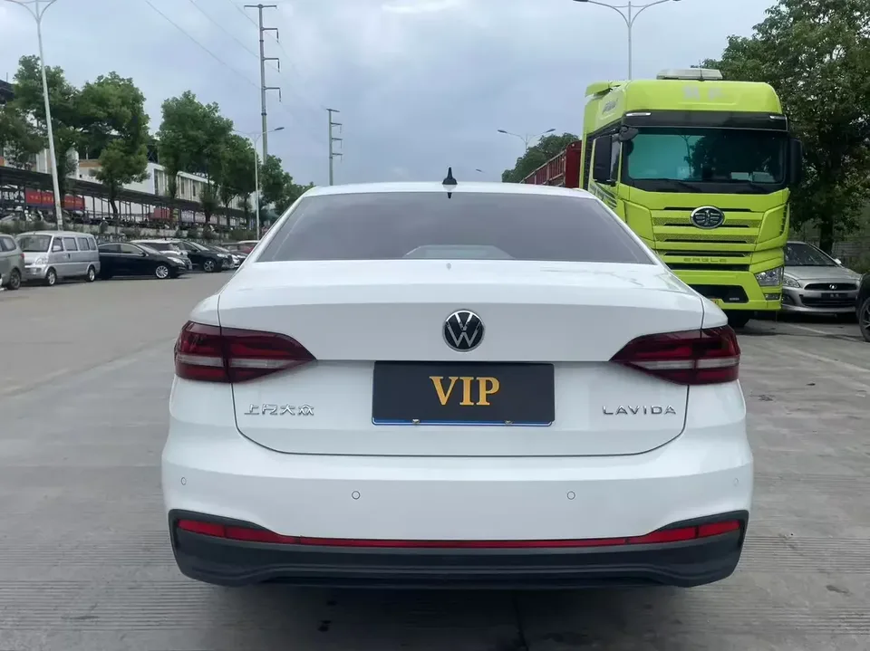 Volkswagen Lavida Lavida 2024 1.5L Automatic Deyi Edition 2024 — thumbnail 2