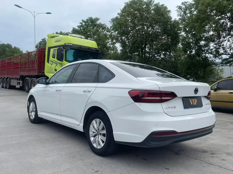 Volkswagen Lavida Lavida 2024 1.5L Automatic Deyi Edition 2024 — thumbnail 4