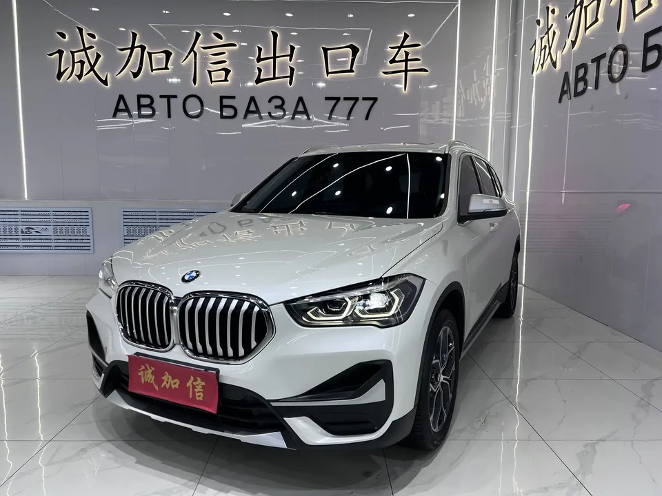 BMW X1 BMW X1 2022 sDrive20Li Fashion 2022 — фото 1, купить с доставкой в Москву