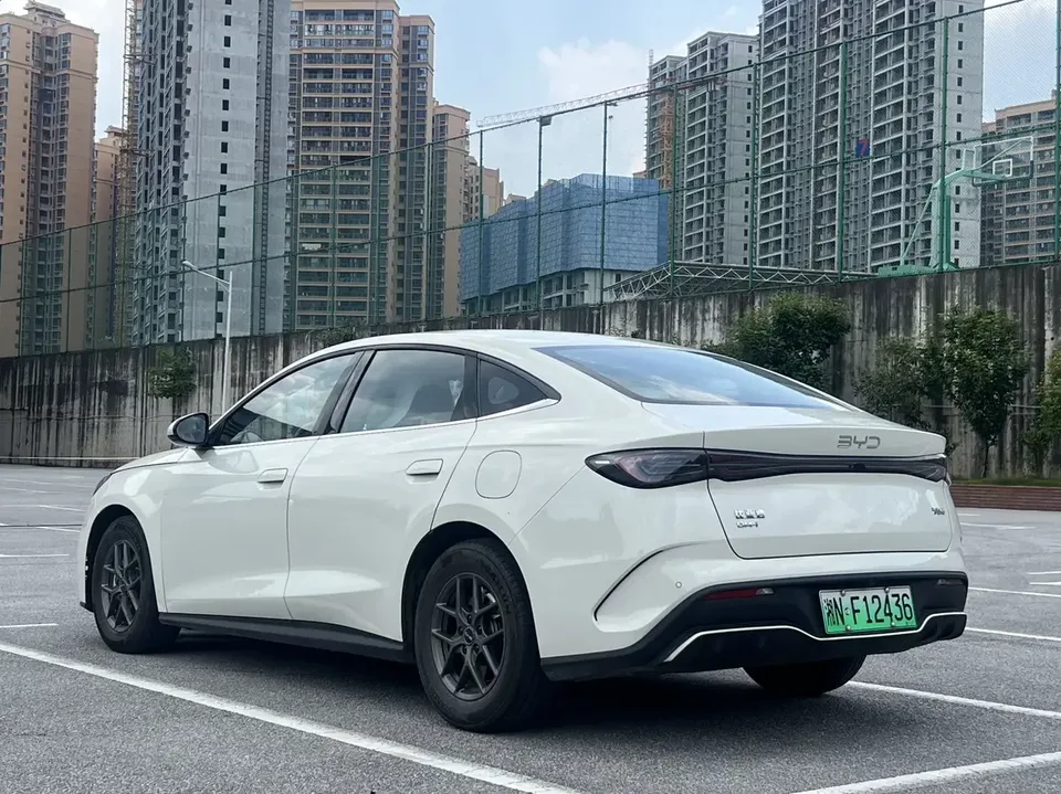 BYD Seal 06DM Seal 06DM 2024 DM-i 80KM Deluxe 2024 — thumbnail 2