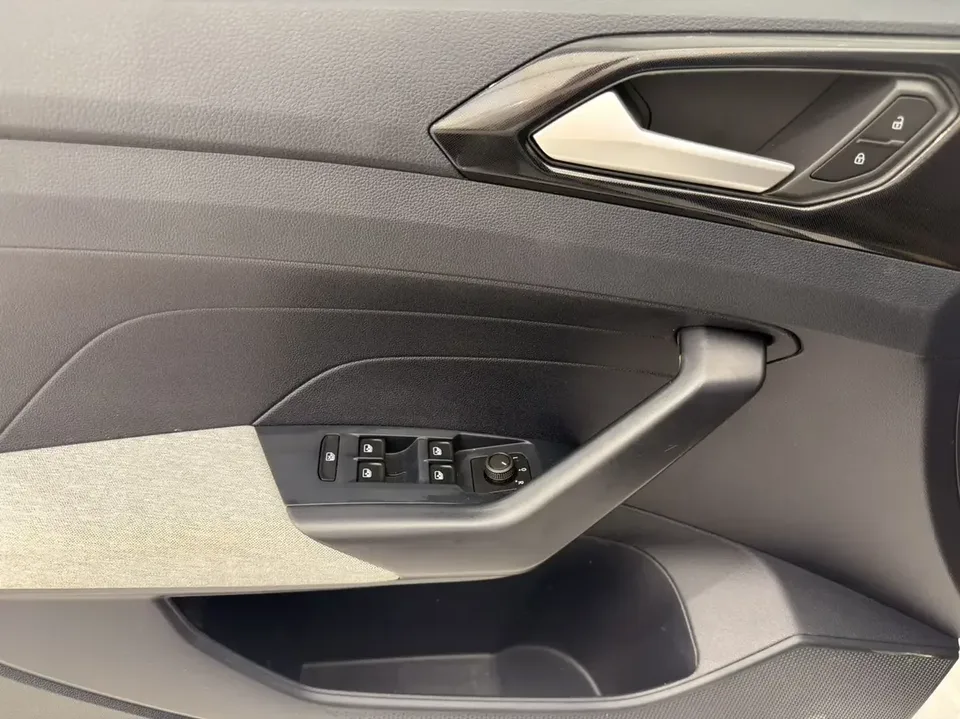 Volkswagen Tharu tuyue 2025 New 1.5L Ruijin Edition 2025 — thumbnail 5