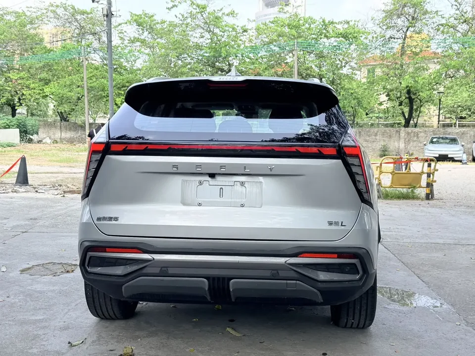Geely Atlas L Boyue L 2023 1.5TD DCT Premium 2024 — thumbnail 4