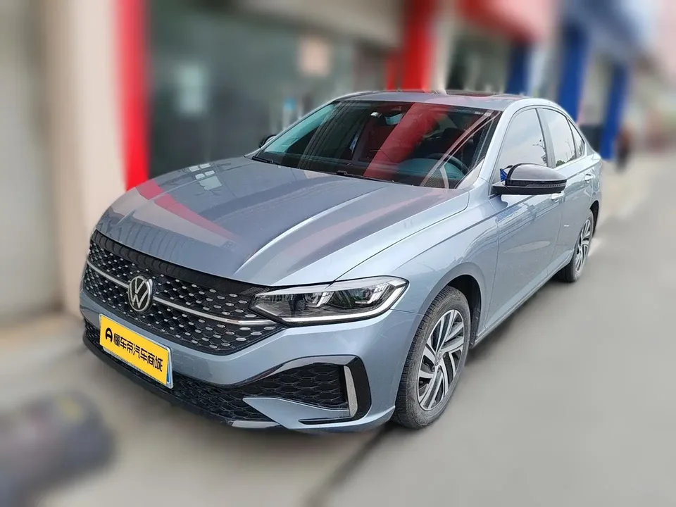 Volkswagen Lavida Lavida 2023 300TSI DSG Starry Sky Edition 2024 — photo 1, buy with delivery to Moscow