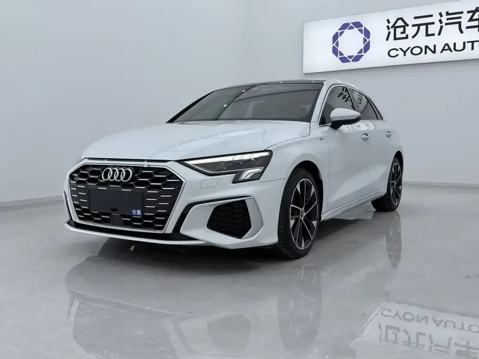 Audi A3 Audi A3 2022 Sportback 35 TFSI Stylish and sporty 2022 — photo 1, buy with delivery to Moscow