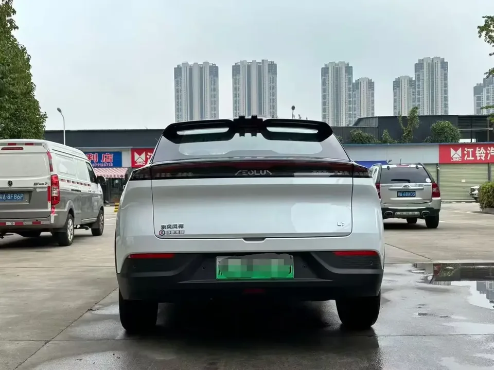 Dongfeng Fengshen L7 EV Fengshen L7 EV 2024 518 Pro 2024 — thumbnail 2