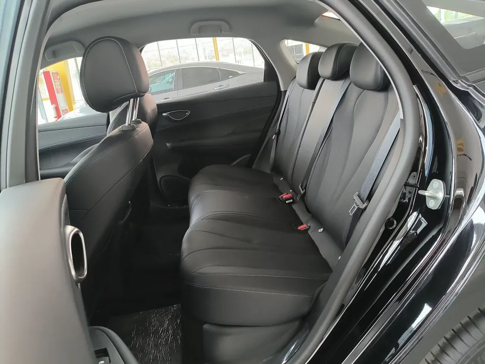BYD Seal 05DM Seal 05DM 2026 DM-i 128KM Luxury 2026 — thumbnail 3