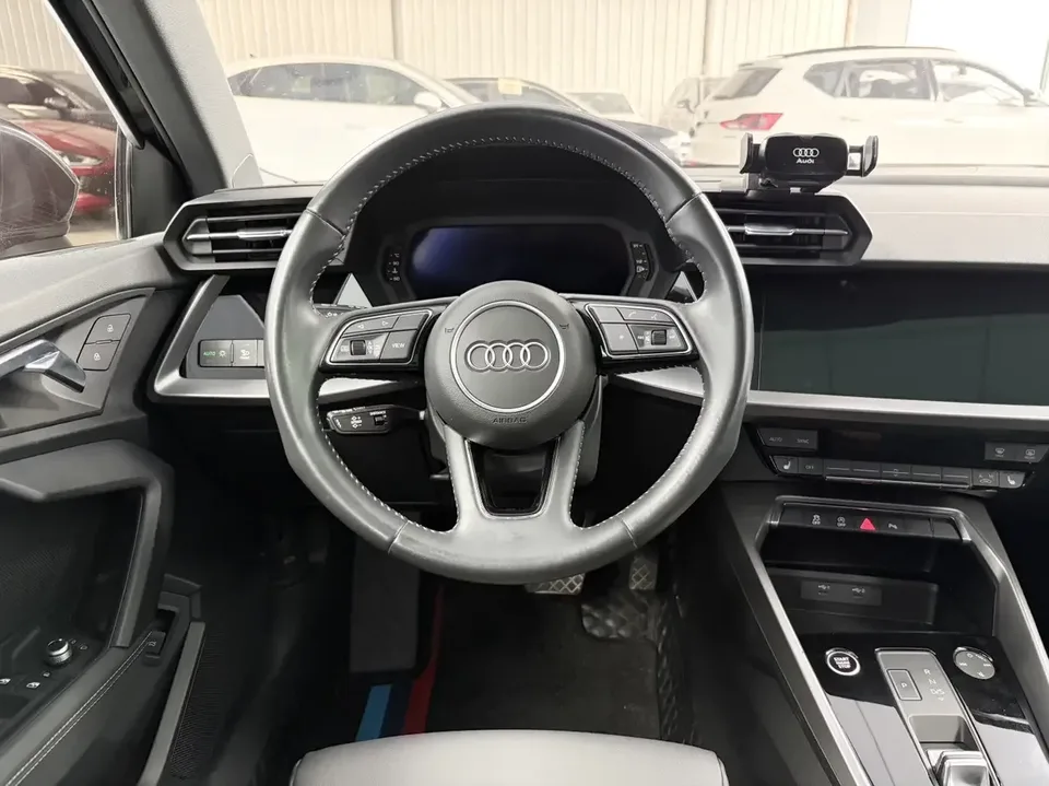 Audi A3 Audi A3 2022 A3L Limousine 35 TFSI Stylish Sports 2022 — thumbnail 3