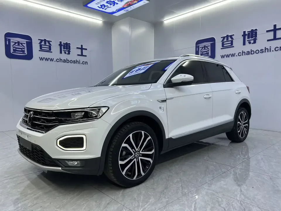 Volkswagen T-Roc TANG 2022 280TSI DSG 2WD Comfort PLUS 2023 — photo 1, buy with delivery to Moscow