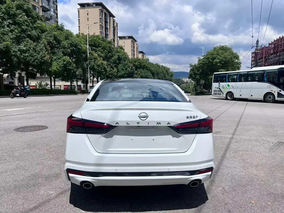 Nissan Altima Sound of nature 2022 2.0L XL-TLS Enjoy Edition 2023 — миниатюра 2