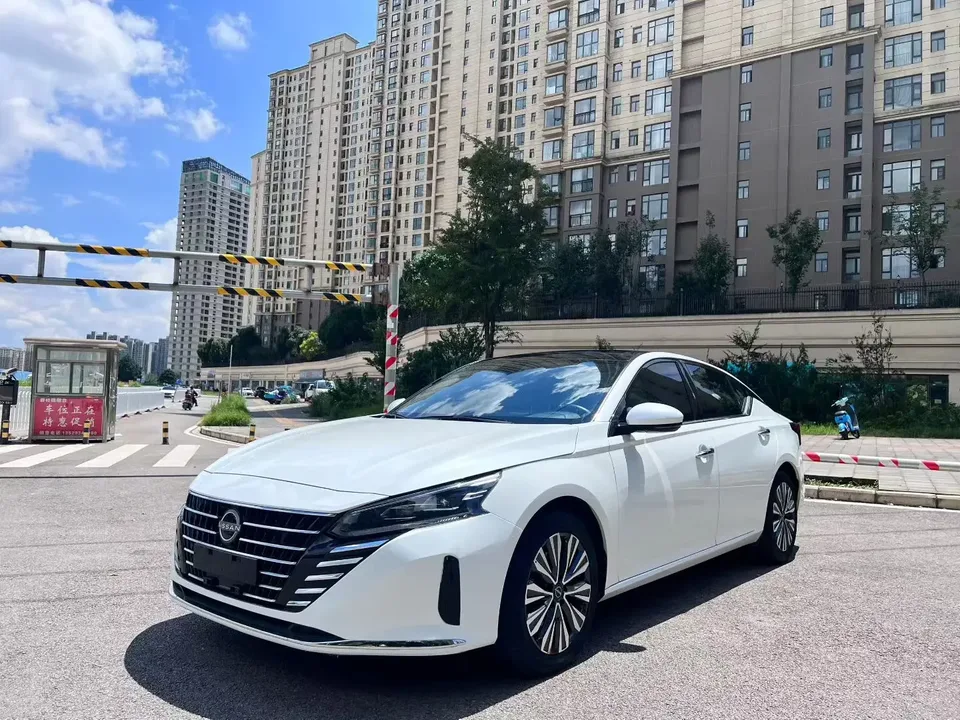 Nissan Altima Sound of nature 2022 2.0L XL-TLS Enjoy Edition 2023 — photo 1, buy with delivery to Moscow