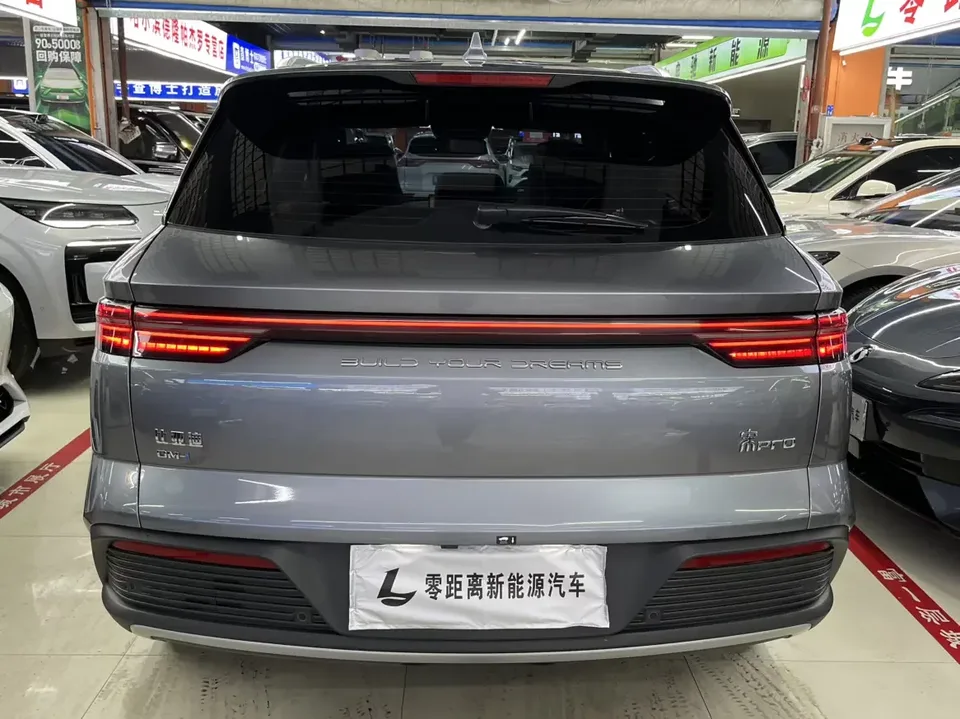BYD Song Pro DM Song Pro DM 2024 DM-i Honor Edition 71km Leading Edition 2024 — миниатюра 2