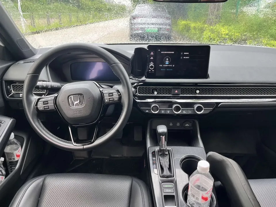 Honda CIVIC Civic 2025 240TURBO CVT Zhiqu Pro 2025 — thumbnail 3