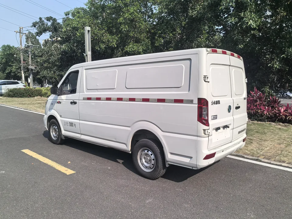 Dongfeng Yufeng EM26 Yufeng EM26 2023 High-end version 41.86kWh CATL 2025 — thumbnail 4