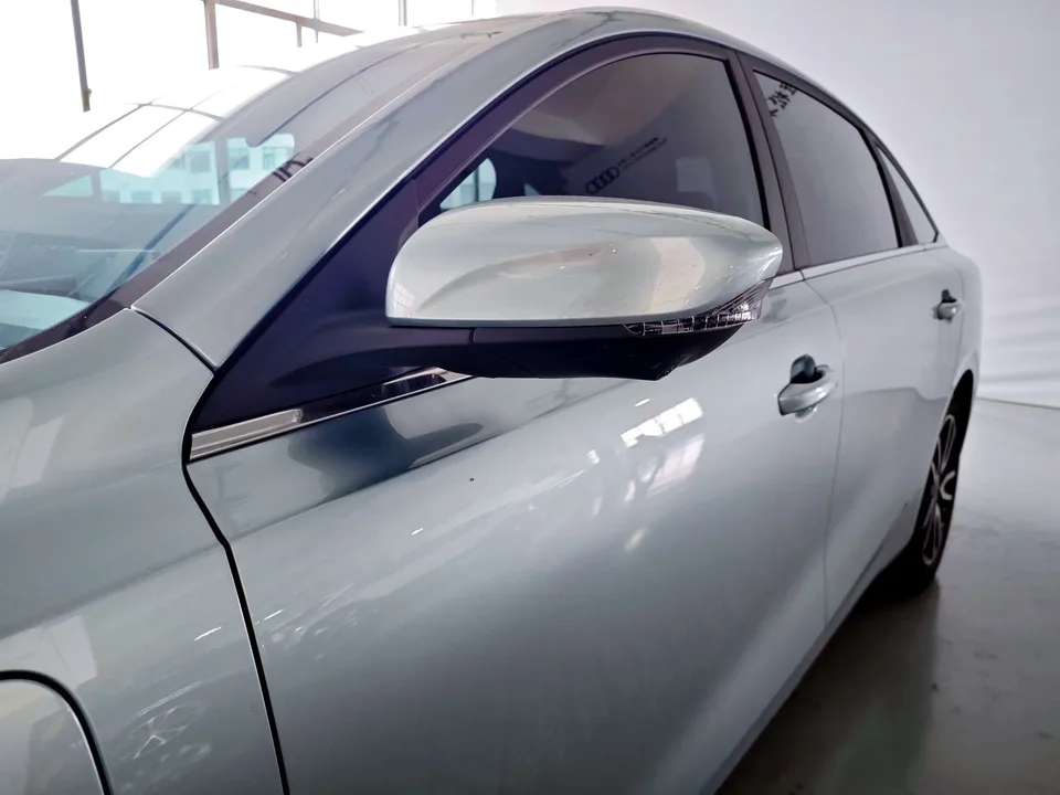 Roewe D6 Roewe D6 2025 520km Smart Edition 2025 — thumbnail 2