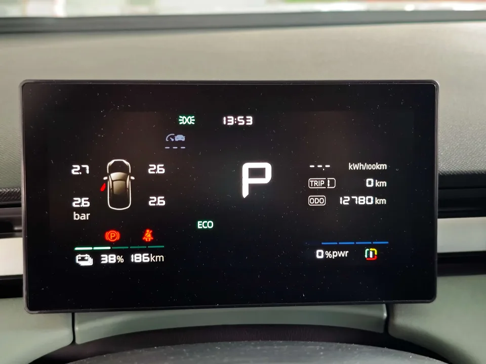 Roewe D6 Roewe D6 2025 520km Smart Edition 2025 — thumbnail 5