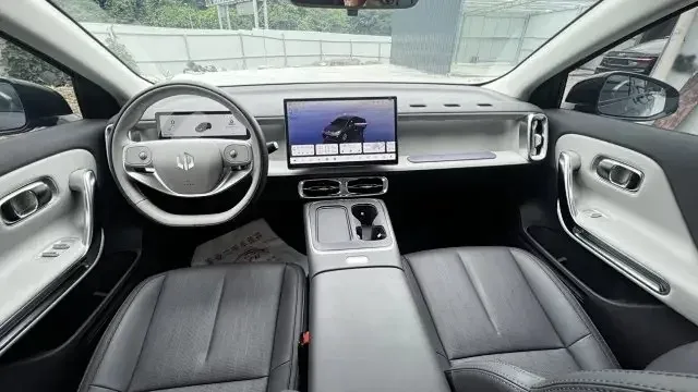 Leapmotor Leap running B01 Leap running B01 2025 550 Comfort Edition 2025 — thumbnail 3