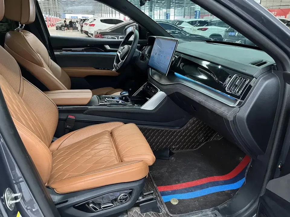 BYD Tang DM Tang DM 2023 DM-i Champion Edition 112KM Premium 2023 — thumbnail 5