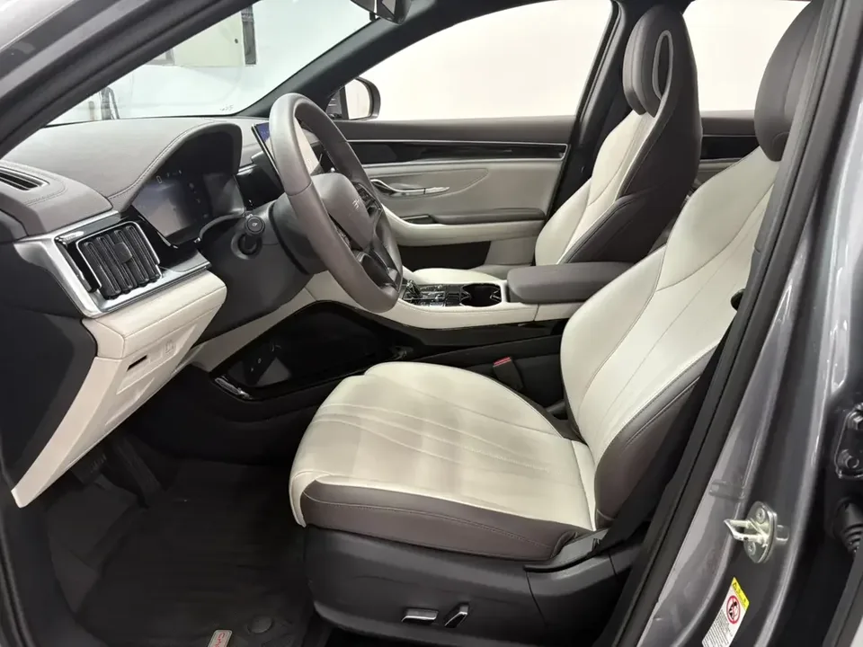 BYD Song PLUS EV Song PLUS EV 2025 520KM Luxury 2024 — thumbnail 5