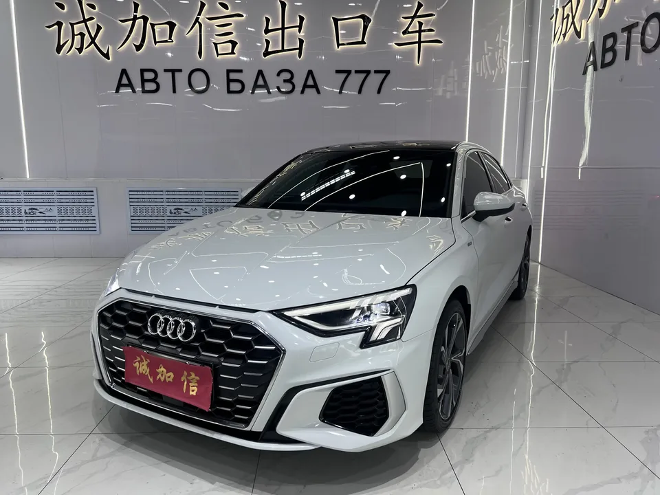 Audi A3 Audi A3 2022 A3L Limousine 35 TFSI Luxury Sports 2023 — photo 1, buy with delivery to Moscow